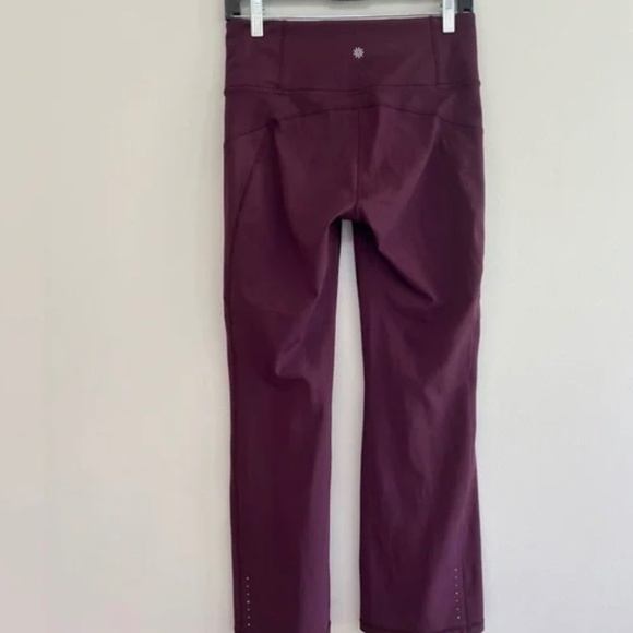 XXS Athleta Rainier bootcut yoga pants - Picture 3 of 5